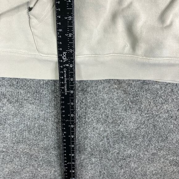 Carhartt Hoodie Youth M White Pullover Fleece Logo Graphic Distressed Boys - Picture 4 of 9